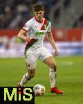 15.02.2026, Fussball 1. Bundesliga 2025/2026, 22.Spieltag, FC Augsburg - 1.FC Heidenheim, in der WWK-Arena Augsburg. Mert K�m�r (FC Augsburg) am Ball 