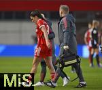 22.02.2026, Google Pixel Frauen-Fussball Bundesliga 2025/2026, 19.Spieltag, FC Bayern M�nchen - VfL Wolfsburg, im Bayern-Campus M�nchen, Jovana Damnjanovic (FC Bayern M�nchen) ist angeschlagen