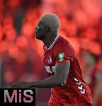 27.02.2026, Fussball 1. Bundesliga 2025/2026, 24.Spieltag, FC Augsburg - 1.FC K�ln, in der WWK-Arena Augsburg. Ragnar Ache (1.FC K�ln) . Dahinter die Phyros
 

